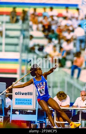 Jackie Joyner-Kersee gareggia nell'Heptathlon ai Campionati mondiali di atletica leggera 1987 Foto Stock