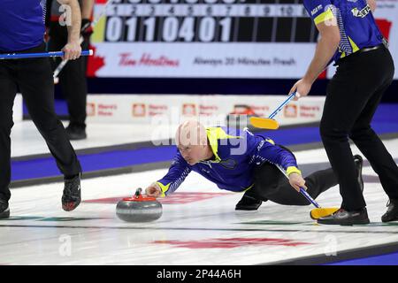 Londra, Canada. 05th Mar, 2023. Kevin Koe del team Alberta. Credit: Luke Durda/Alamy Live News Foto Stock