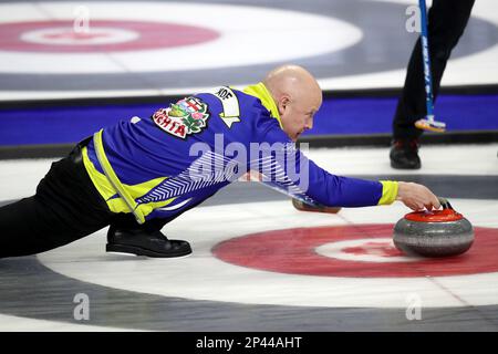 Londra, Canada. 05th Mar, 2023. Kevin Koe del team Alberta. Credit: Luke Durda/Alamy Live News Foto Stock