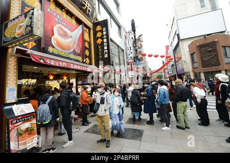 La vibrante Chinatown a Yokohama, Giappone. Foto Stock