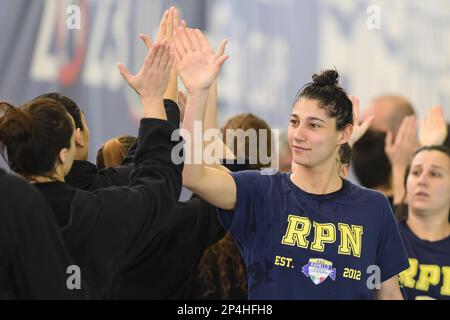 Roma, Italia. 05th Mar, 2023. Roberta Bianconi di Rapallo Pallanuoto durante la finale 3rd/4th° posto Coppa Italia UnipolSai tra SIS Roma vs Rapallo Pallanuoto, al Polo Acquatico Frecciarossa il 5 marzo 2023 a Ostia Lido, Roma, Italia. Credit: Independent Photo Agency/Alamy Live News Foto Stock