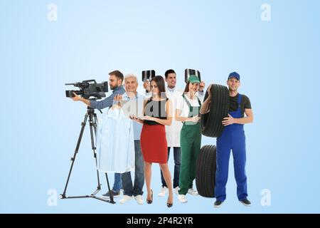 Scelta della professione. Persone di diverse occupazioni su sfondo azzurro Foto Stock