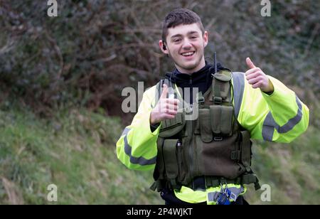 Eastbourne, Regno Unito. 5th marzo, 2023. Corridori che passano il punto di 4 miglia nella mezza maratona di Eastbourne. Credit: Newpics UK South/Alamy Live News Foto Stock