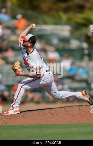 Sarasota FL USA; durante una partita di allenamento primaverile della MLB all'ed Smith Stadium. I Braves battono gli Orioles 3-2. (Kim Hukari/immagine dello sport) Foto Stock