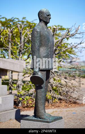 Re Federico IX di Danimarca, statua di bronzo di Knud Nellemose (1981); Langelinie/Nordre Toldbod, Copenaghen, Danimarca Foto Stock