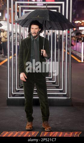 Keanu Reeves partecipa alla proiezione di gala di John Wick: Chapter 4, a Cineworld Leicester Square, Londra. Data immagine: Lunedì 6 marzo 2023. Foto Stock