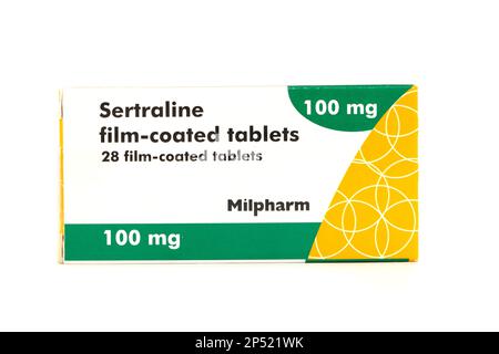 scatola di sertralina 100mg compresse rivestite con film pillole farmaco usato per trattare l'ansia e la depressione Foto Stock