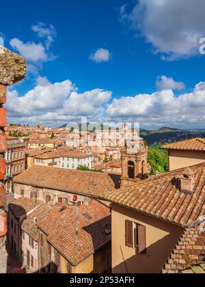 Perugia centro storico skyline da porta Sole Foto Stock