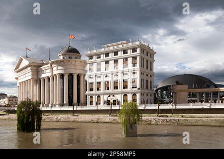 Skopje, Macedonia settentrionale - 20 2019 maggio: Il Museo Archeologico della Macedonia e altri luoghi di interesse locali. Foto Stock