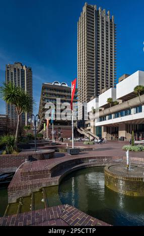 Il Barbican Centre, Londra, Inghilterra Foto Stock