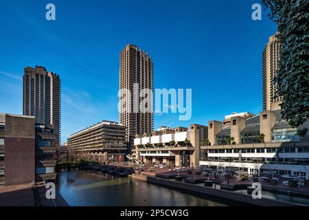 Il Barbican Centre, Londra, Inghilterra Foto Stock