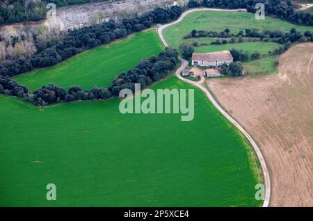 Sul palloncino su Garrotxa Parco naturale,la provincia di Girona. La Catalogna. Spagna Foto Stock