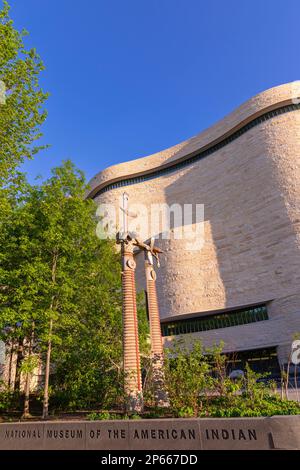 Lo Smithsonian Institution National Museum of the American Indian on the National Mall a Washington, D.C., Stati Uniti d'America, Nord America Foto Stock