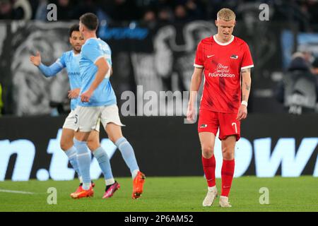 ROMA - Jens Odgaard di AZ Alkmaar deluso dopo la 1-0 durante il round della UEFA Conference League 16 tra SS Lazio e AZ Alkmaar allo Stadio Olimpico il 7 marzo 2023 a Roma. ANP ED VAN DE POL Foto Stock