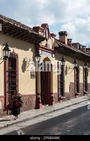 Via San Cristobal de las Casas, Chiapas Stato, Messico Foto Stock