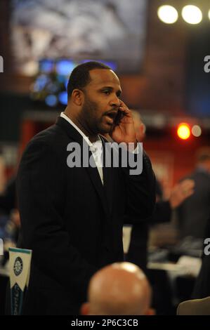 New York Yankees pitcher C.C. Sabathia and his son Carter during the MLB  Draft on Monday June 04,2012 at Studio 42 in Secaucus, NJ. (AP  Photo/Tomasso DeRosa Stock Photo - Alamy