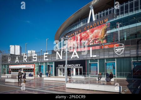 Arsenal FC Emirates Stadium Highbury London. Stadio di calcio dell'Arsenal - l'Emirates Stadium, noto anche come stadio dell'Arsenal, è stato completato nel 2006, capacità 60.704. Foto Stock