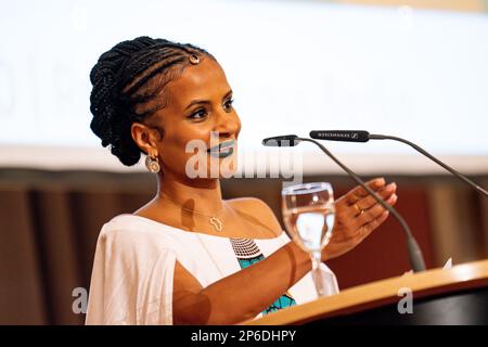 Berlino, Germania. 07th Mar, 2023. Amal Abbbass, imprenditore sociale, parla alla cerimonia del Berlin Women's Award il giorno prima della Giornata internazionale della donna. Credit: Fabian Sommer/dpa/Alamy Live News Foto Stock