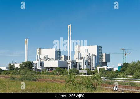 Impianto rifiuti-energia a Magdeburgo, in Germania, nella zona industriale Rothensee Foto Stock