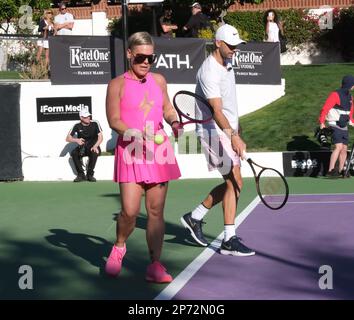 La Quinta, California, il 7 marzo 2023. Rosa che partecipa al torneo annuale di tennis del Desert Smash Charity Celebrity 19th che beneficia della Playing for Change Foundation tenutasi presso il la Quinta Resort and Club, Un Waldorf Astoria Resort a la Quinta, CA, il 7 marzo 2023. © Majil/ AFF-USA.com Foto Stock