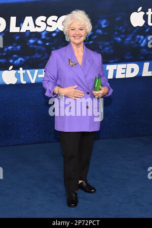 Westwood, California. 07/03/2023, Annette Badland arriva alla prima Stagione 3 del 'Ted lasso' al Village Theatre il 07 marzo 2023 a Westwood, California. © Lisa OConnor/AFF-USA.com Foto Stock