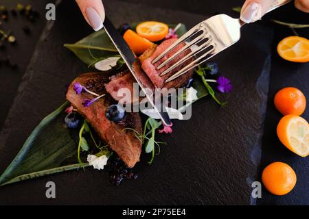 degustazione di cibo esotico ristorante gourmet Foto Stock