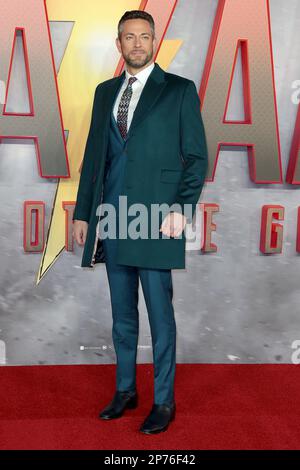 07 marzo 2023 - Londra, Inghilterra, Regno Unito - Zachary Levi partecipa a Shazam! Fury of the Gods UK Premiere a Cineworld Leicester Square Foto Stock