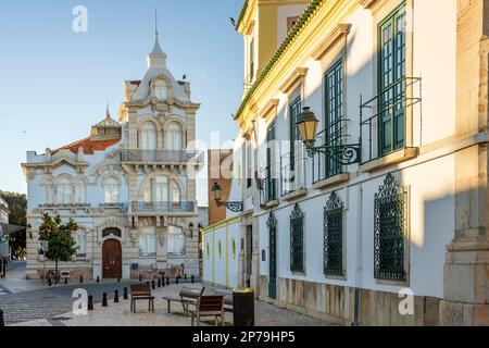 Bellissimo palazzo Belmarco dall'inizio del 20th ° secolo nel centro di Faro, Algarve, Portogallo Foto Stock