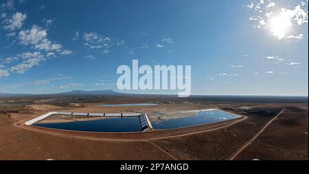 Stagni con residui radioattivi presso Energy Fuels Resources White Mesa Mill, White Mesa, Utah, USA Foto Stock