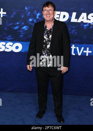 WESTWOOD, LOS ANGELES, CALIFORNIA, USA - 07 MARZO: Jeremy Swift arriva alla Los Angeles Premiere della serie originale 'Ted lasso' di Apple TV 3 che si tiene al Regency Village Theatre il 7 marzo 2023 a Westwood, Los Angeles, California, Stati Uniti. (Foto di Xavier Collin/Image Press Agency) Foto Stock