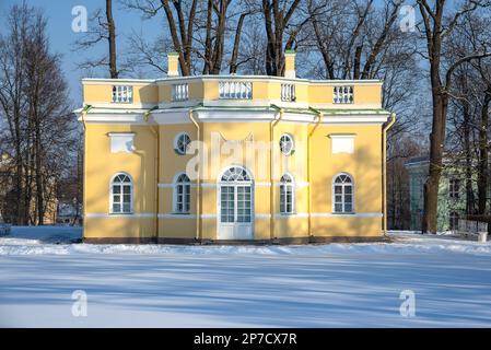 Padiglione 'bagno superiore' (padiglione bagno per i membri della famiglia imperiale). Catherine Park, Tsarskoye Selo Foto Stock