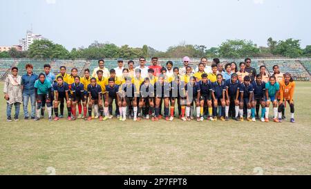 Las Vegas, Nevada, Stati Uniti. Kolkata, Bengala Occidentale, India. 8th Mar, 2023. Mostra partita di calcio in programma per la Giornata internazionale della donna allo stadio Rabindra Sarovar, organizzata congiuntamente dall'organizzazione internazionale per i diritti umani e la lotta alla criminalità con l'Associazione calcistica indiana. (Credit Image: © Amlan Biswas/Pacific Press via ZUMA Press Wire) SOLO PER USO EDITORIALE! Non per USO commerciale! Credit: ZUMA Press, Inc./Alamy Live News Foto Stock