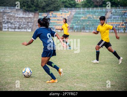 Las Vegas, Nevada, Stati Uniti. Kolkata, Bengala Occidentale, India. 8th Mar, 2023. Mostra partita di calcio in programma per la Giornata internazionale della donna allo stadio Rabindra Sarovar, organizzata congiuntamente dall'organizzazione internazionale per i diritti umani e la lotta alla criminalità con l'Associazione calcistica indiana. (Credit Image: © Amlan Biswas/Pacific Press via ZUMA Press Wire) SOLO PER USO EDITORIALE! Non per USO commerciale! Credit: ZUMA Press, Inc./Alamy Live News Foto Stock