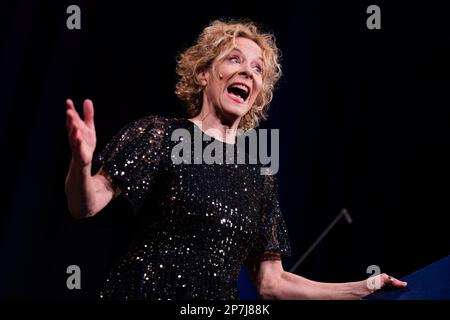 Colonia, Germania. 08th Mar, 2023. Katja Riemann, attrice, è sul palco al Funkhaus come parte del festival di letteratura lit.Cologne. Credit: Rolf Vennenbernd/dpa/Alamy Live News Foto Stock