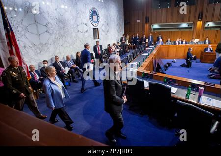 Washington, Stato di Vereinigte. 08th Mar, 2023. Il direttore, William J. Burns, Central Intelligence Agency, arriva per una Commissione del Senato sull'audizione di intelligence per esaminare le minacce a livello mondiale, nell'edificio dell'ufficio del Senato Hart a Washington, DC, mercoledì 8 marzo 2023. Credit: Rod Lammey/CNP/dpa/Alamy Live News Foto Stock