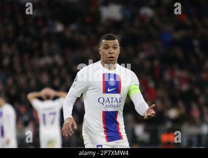 Monaco, Germania. 08th Mar, 2023. Kylian Mbappe del FC Paris Saint-Germain durante la UEFA Champions League, partita di calcio tra il FC Bayern Monaco e Parigi Saint-Germain il 08 marzo 2023 all'Allianz Arena, Monaco, Germania Foto Ndrerim Kaceli Credit: Independent Photo Agency/Alamy Live News Foto Stock