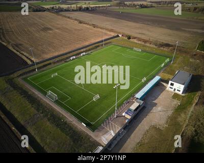 Viste aeree del Burscough Football Club, Lancashire, Regno Unito, non campionato, in una giornata di sole nel febbraio 2023 Foto Stock