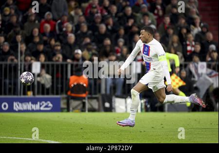 Kylian Mbappe di PSG durante la UEFA Champions League, Round of 16, partita di calcio a 2nd gambe tra Bayern Monaco e Paris Saint-Germain (PSG) il 8 marzo 2023 all'Allianz Arena di Monaco di Baviera, Germania - Foto: Jean Catuffe/DPPI/LiveMedia Foto Stock