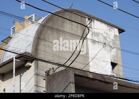 TOKYO, GIAPPONE - 8 marzo 2023: Dettaglio del tetto del Gotoh Building (Museo d'Arte del Gotoh). Progettato da Sir David Chippperfield, si trova a Matsudo City. Foto Stock