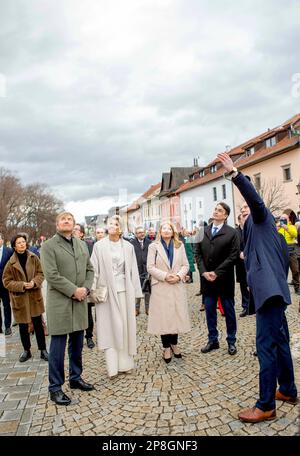 Re Willem-Alexander e la regina Maxima dei Paesi Bassi a Poprad, il 09 marzo 2023, per una visita al patrimonio culturale: Spisska Sobota, per una visita alla St George (St. Juraj) all'ultimo di una visita di Stato di 3 giorni in Slovacchia Foto: Albert Nieboer/Olanda OUT/Point de Vue OUT Foto Stock