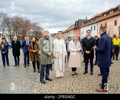 Re Willem-Alexander e la regina Maxima dei Paesi Bassi a Poprad, il 09 marzo 2023, per una visita al patrimonio culturale: Spisska Sobota, per una visita alla St George (St. Juraj) all'ultimo di una visita di Stato di 3 giorni in Slovacchia Foto: Albert Nieboer/Olanda OUT/Point de Vue OUT Foto Stock