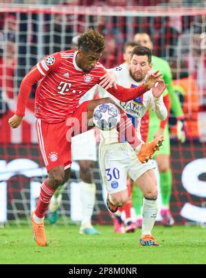 Kingsley Coman, FCB 11 competere per la palla, affrontare, duello, header, zweikampf, Azione, lotta contro Lionel messi, PSG 30 nell'ottava finale partita FC BAYERN MUENCHEN - PARIGI SG 2-0 del calcio UEFA Champions League, partita nella stagione 2022/2023 a Parigi, 08 marzo 2023. Achtelfinale, FCB, Monaco di Baviera, PSG © Peter Schatz / Alamy Live News Foto Stock