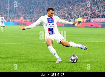 Kylian MBAPPE, PSG 7 nelle otto finali partita FC BAYERN MUENCHEN - PARIGI SG 2-0 del calcio UEFA Champions League, partita nella stagione 2022/2023 a Parigi, 08 marzo 2023. Achtelfinale, FCB, Monaco di Baviera, PSG © Peter Schatz / Alamy Live News Foto Stock