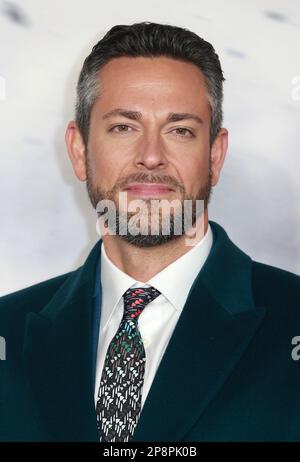 Zachary Levi partecipa alla prima in Gran Bretagna di Shazam! Fury of the Gods a Cineworld Leicester Square a Londra, Inghilterra. Foto Stock