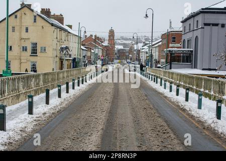 Newtown, Galles, 09/03/2023, nevicate abbondanti a Newtown Mid Wales Today.Credit: H18PDW Fotografia/Alamy Live News Foto Stock