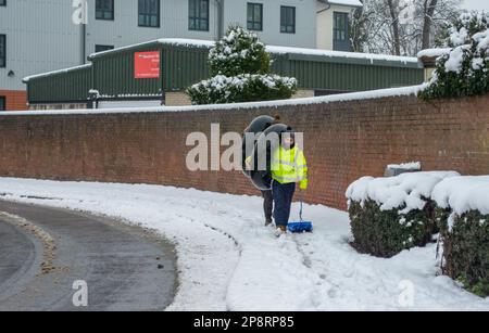 Newtown, Galles, 09/03/2023, nevicate abbondanti a Newtown Mid Wales Today.Credit: H18PDW Fotografia/Alamy Live News Foto Stock