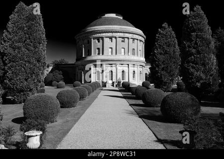 La Rotunda e i giardini di Ickworth House vicino Bury St Edmunds, Suffolk, Inghilterra Foto Stock