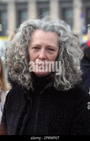 KIEV, UCRAINA - 09 MARZO 2023 - Coordinatore residente delle Nazioni Unite in Ucraina Denise Brown è stato visto durante l'evento artistico 'Concerto per la Pace' a Maidan Nezalezhnosti, Kyiv, capitale dell'Ucraina. Foto Stock