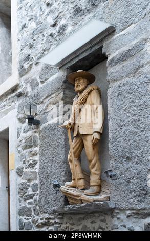 Statua al Museo della Guida di montagna, Saint Niklaus, Svizzera Foto Stock