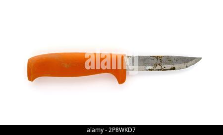 Coltello da falegname arrugginito e usurato , utensile usato isolato su sfondo bianco Foto Stock